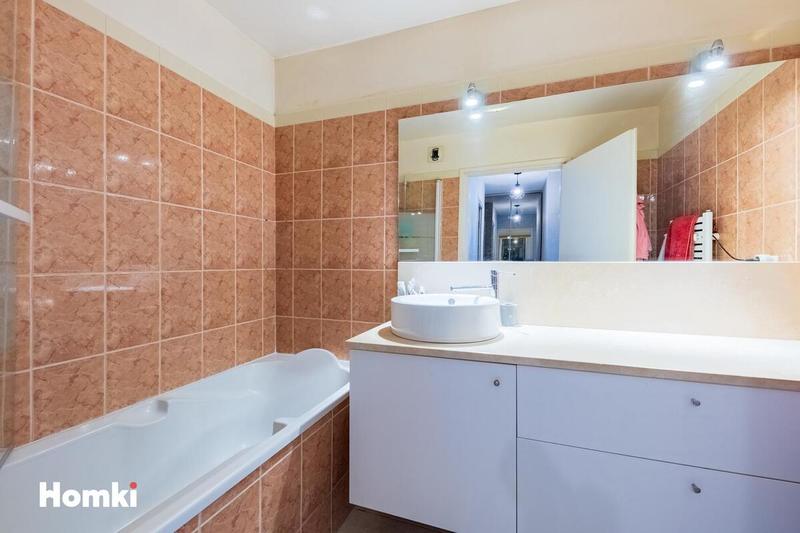 Appartement - 95 m² - 4 pièces