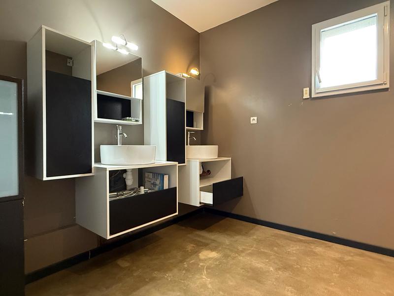 Maison - 152 m² - 6 pièces