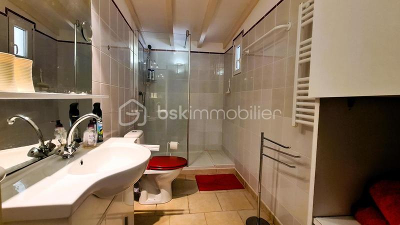 Demeure - 299 m² - 8 pièces