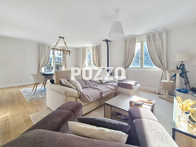 Maison - 130 m² - 6 pièces