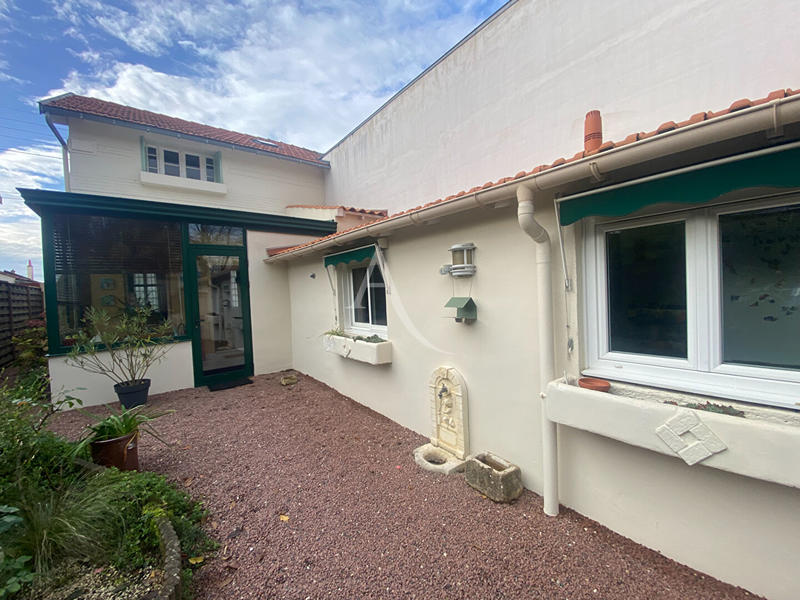 Maison - 74 m² - 5 pièces