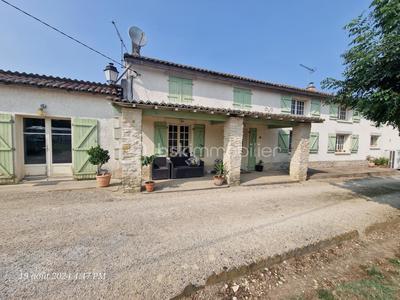 Longère - 213 m² - 6 pièces