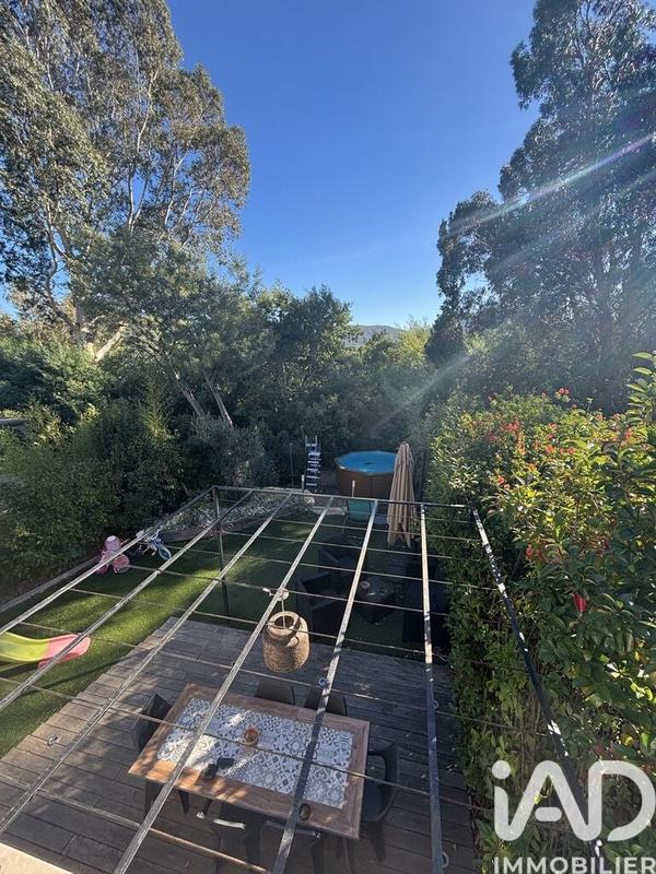 Maison - 87 m² - 4 pièces