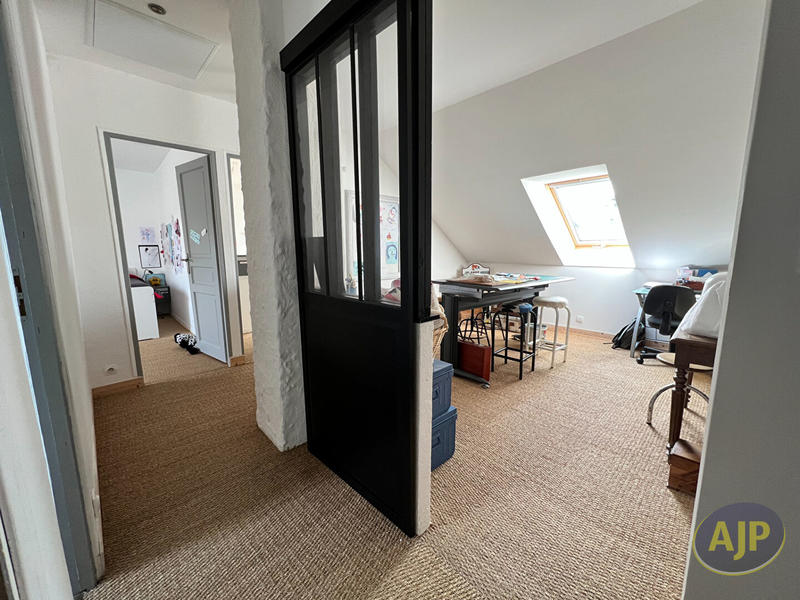 Maison - 135 m² - 7 pièces