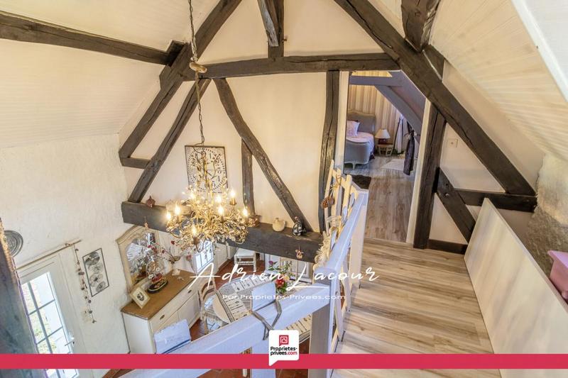 Maison - 180 m² - 8 pièces