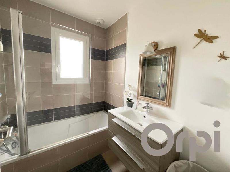 Maison - 107 m² - 5 pièces