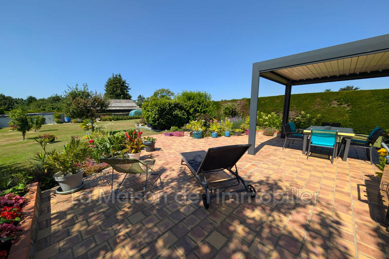 Pavillon - 121 m² - 6 pièces