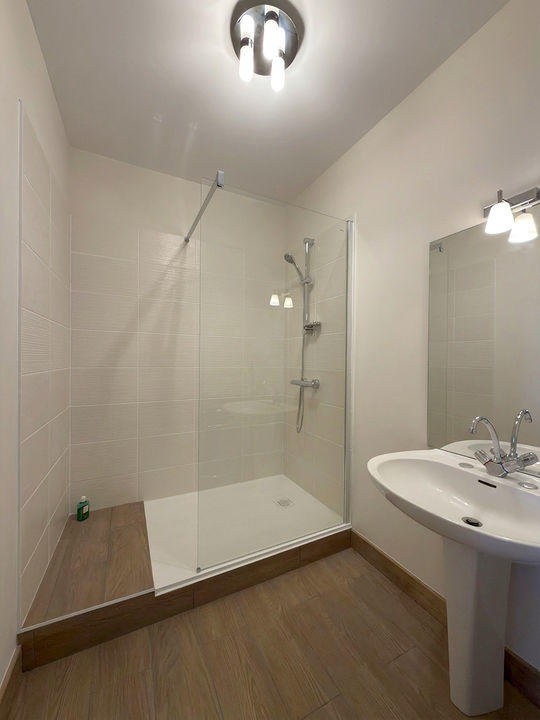 Appartement - 79 m² - 3 pièces