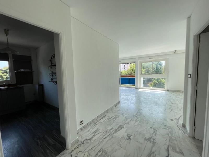 Appartement - 80 m² - 3 pièces