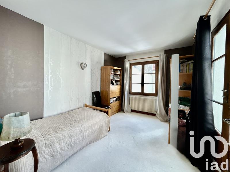 Maison - 229 m² - 9 pièces