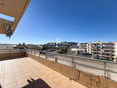 Appartement - 96 m² - 4 pièces