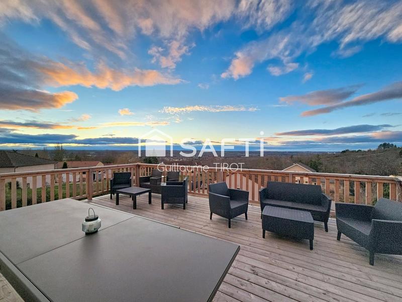 Maison - 157 m² - 6 pièces