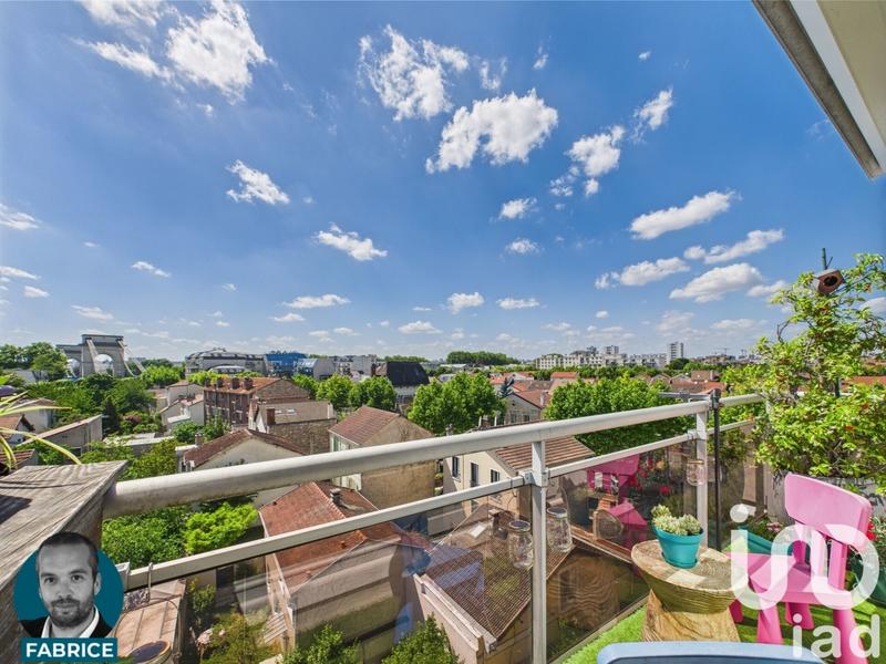 Appartement - 80 m² - 4 pièces