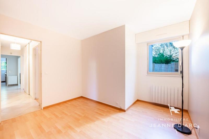 Appartement - 81 m² - 4 pièces