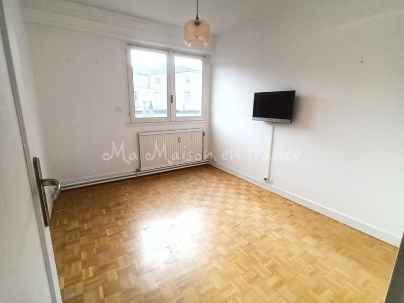 Appartement - 111 m² - 4 pièces