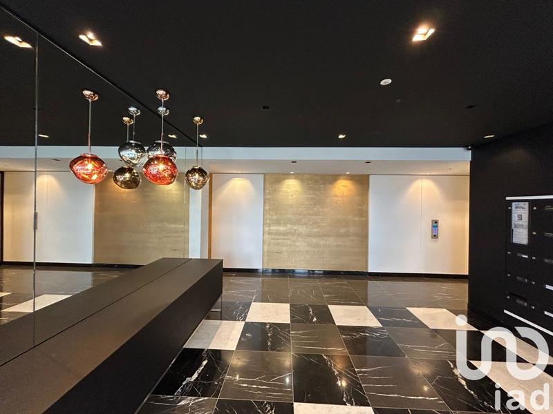 Appartement - 92 m² - 3 pièces