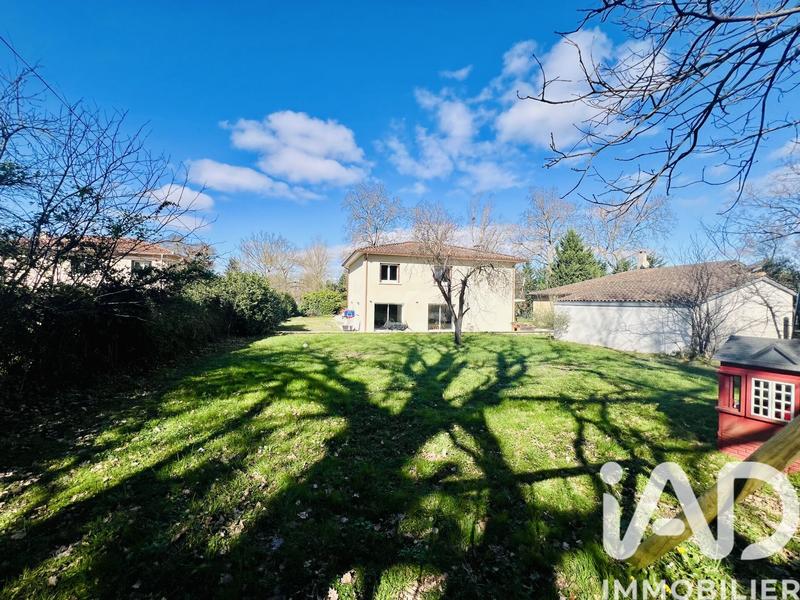 Maison - 168 m² - 5 pièces