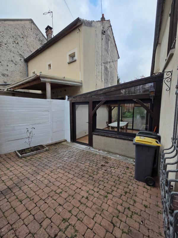 Maison - 172 m² - 5 pièces