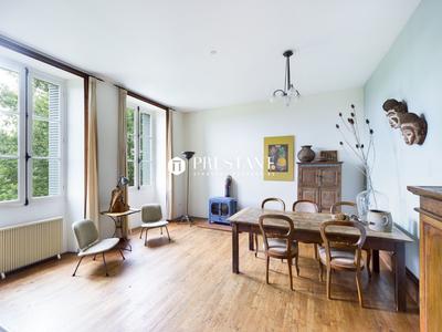 Demeure - 540 m² - 21 pièces