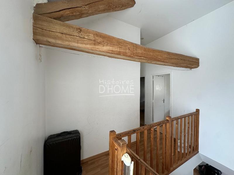 Appartement - 99 m² - 5 pièces