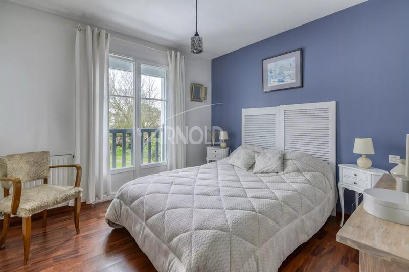 Maison - 191 m² - 8 pièces