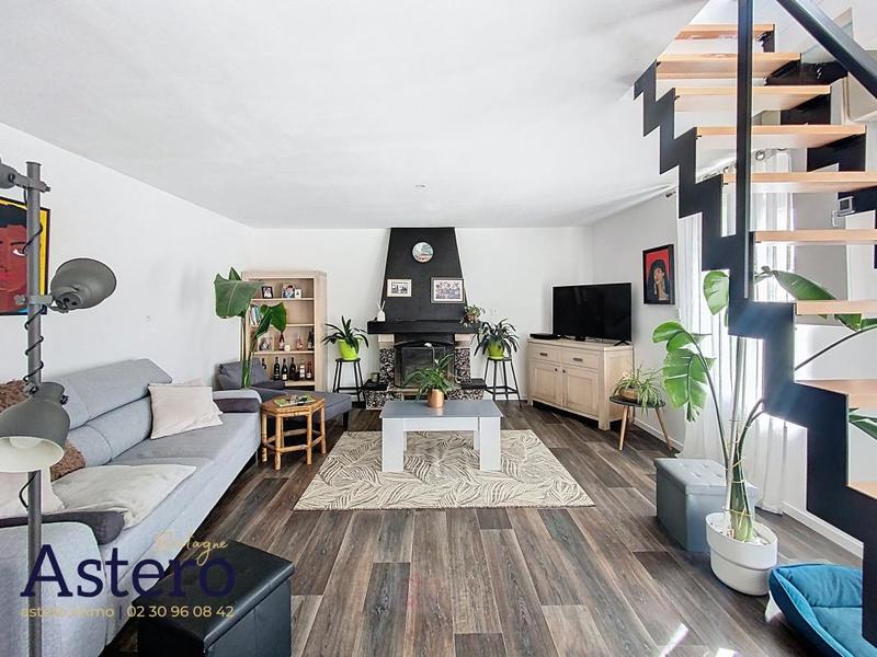 Maison - 122 m² - 6 pièces