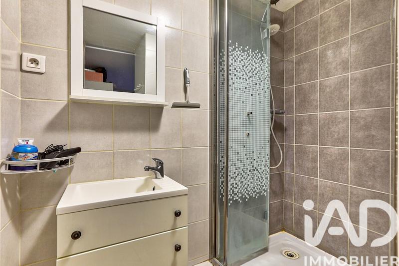 Maison - 96 m² - 5 pièces