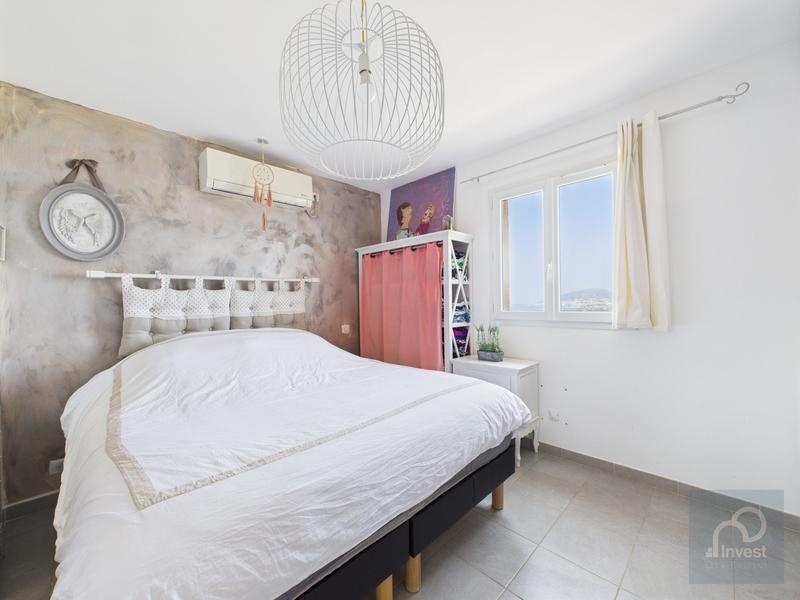 Maison traditionnelle - 116 m² - 4 pièces