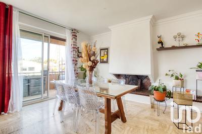 Appartement - 175 m² - 6 pièces