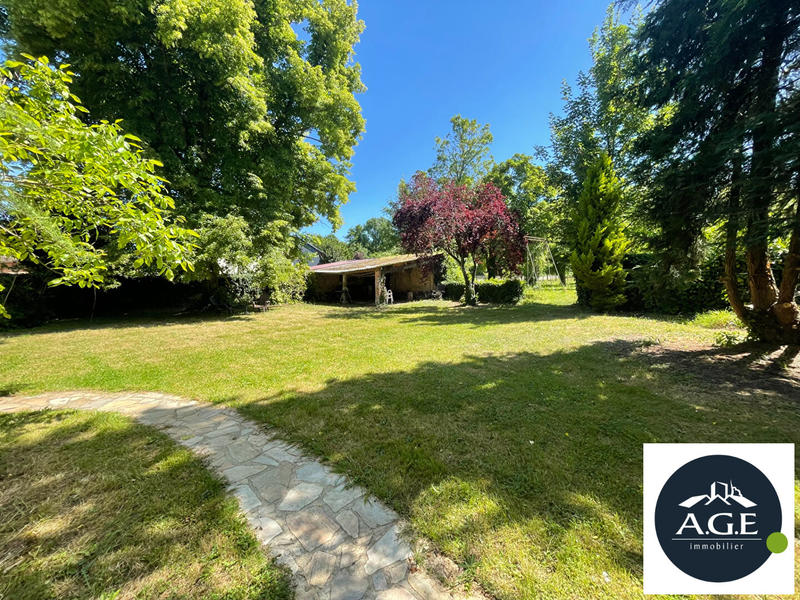 Maison - 194 m² - 10 pièces