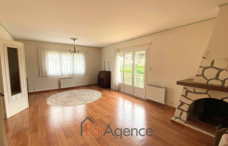 Maison - 137 m² - 5 pièces