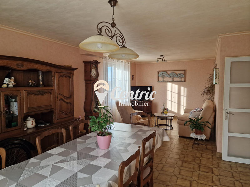 Maison - 115 m² - 6 pièces