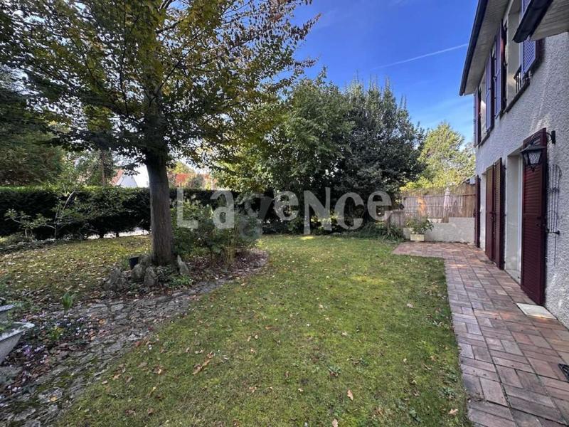 Maison - 128 m² - 6 pièces