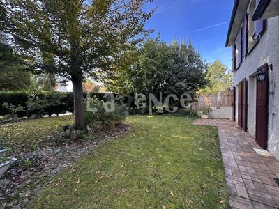 Maison - 128 m² - 6 pièces