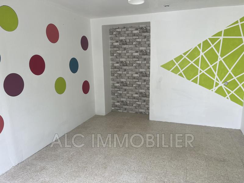 Maison - 184 m² - 7 pièces