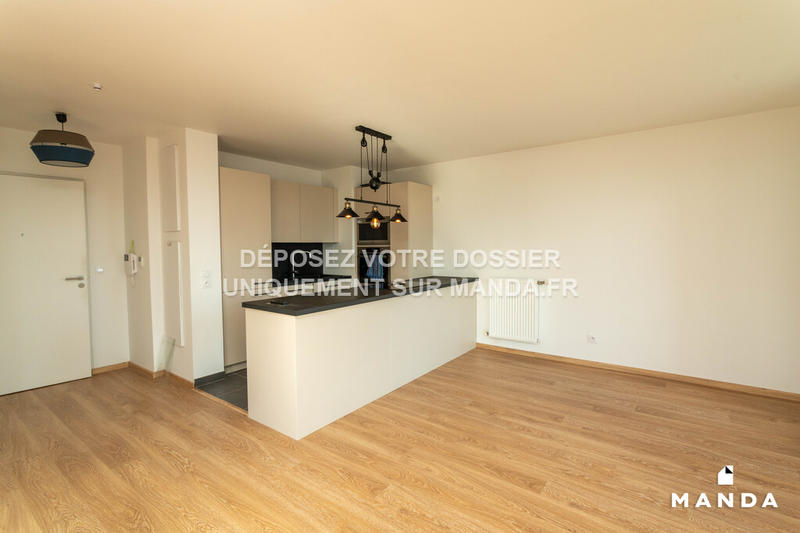 Appartement - 90 m² - 4 pièces