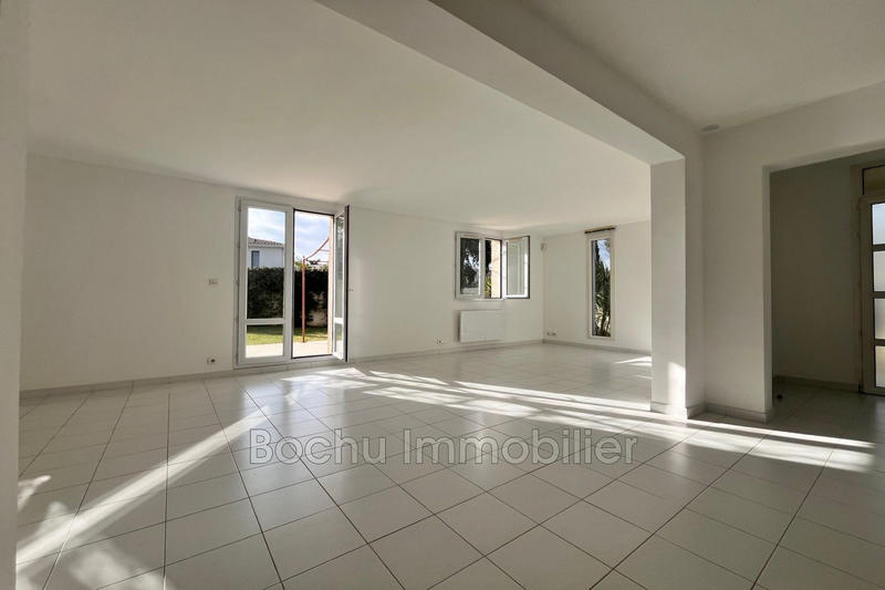 Maison - 143 m² - 6 pièces