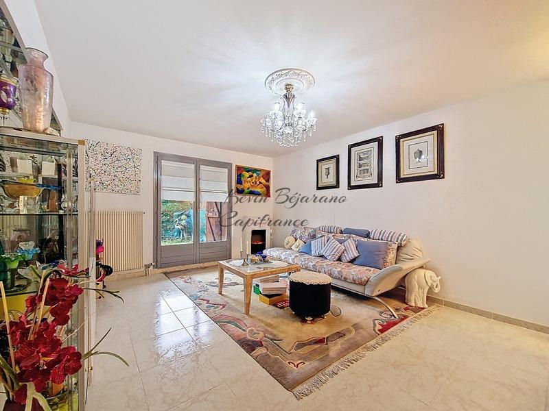 Appartement - 89 m² - 4 pièces