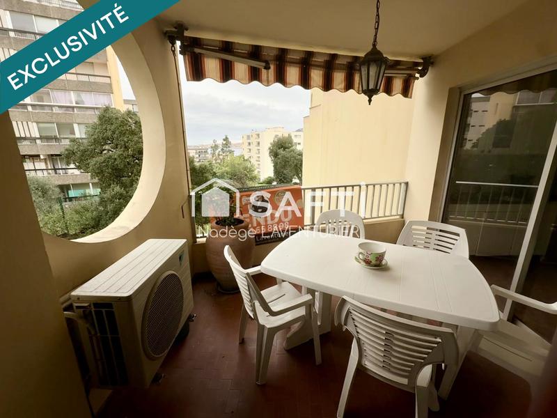 Appartement - 98 m² - 4 pièces