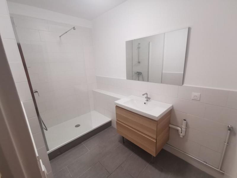 Appartement - 77 m² - 3 pièces