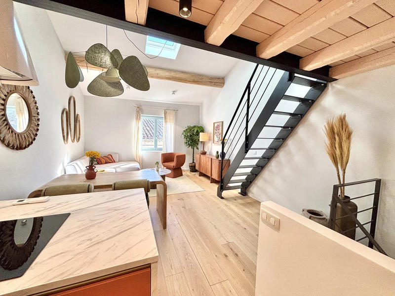 Maison traditionnelle - 77 m² - 4 pièces