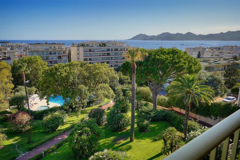 Appartement - 115 m² - 4 pièces