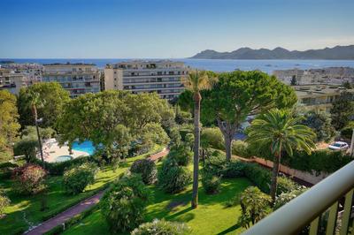 Appartement - 115 m² - 4 pièces