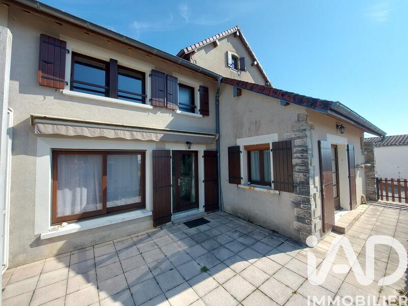 Maison de village - 165 m² - 6 pièces