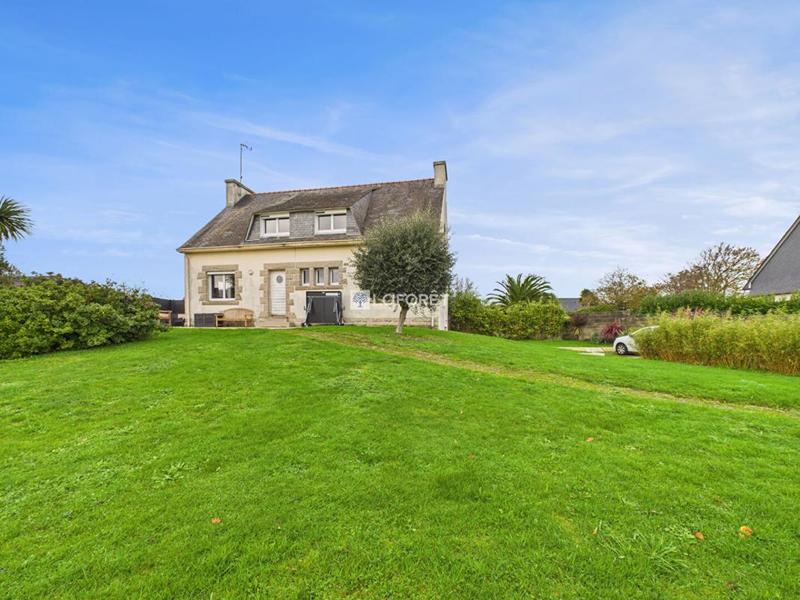 Maison - 140 m² - 7 pièces