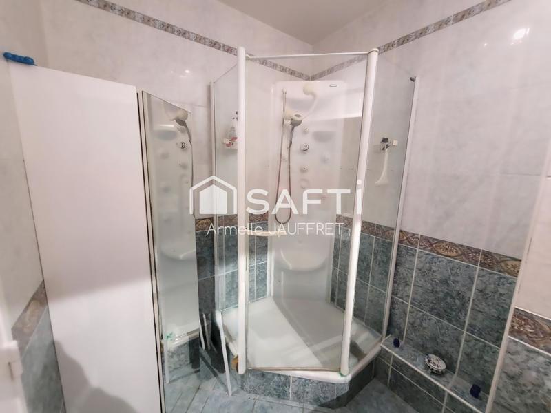 Appartement - 84 m² - 4 pièces