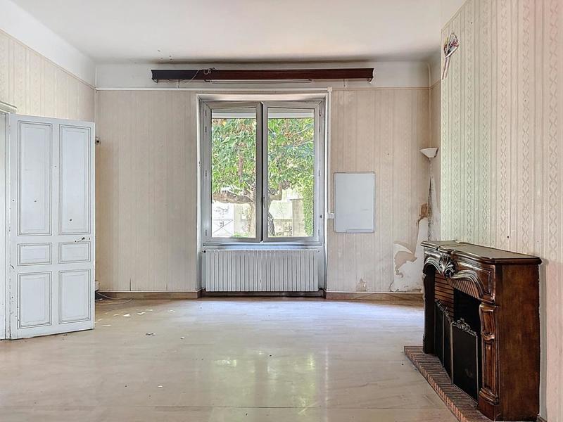 Maison de ville - 228 m² - 8 pièces