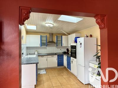 Maison - 95 m² - 4 pièces