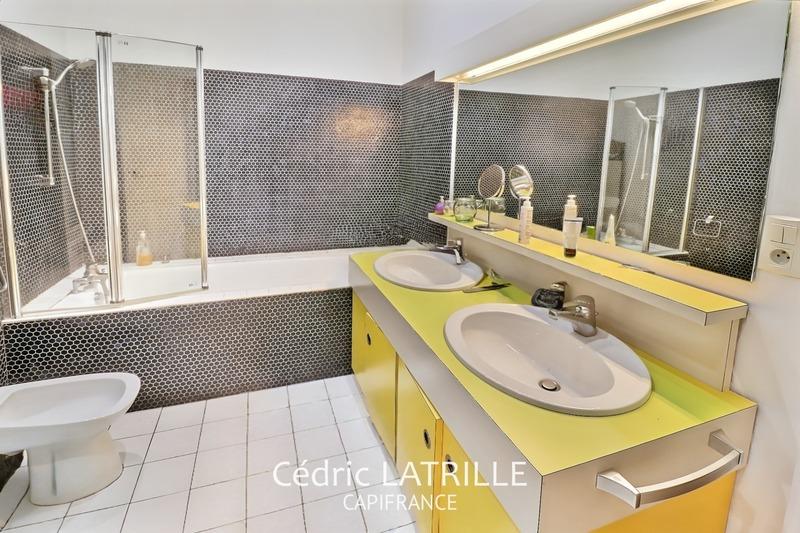 Maison bourgeoise - 272 m² - 11 pièces