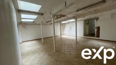 Fonds de commerce - 151 m²